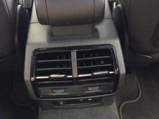 AUDI Q3 Sb TDI qu.2,0 L4142  A7