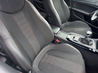 PEUGEOT 308 PureTech Turbo 130 S&S EAT8 GT Line