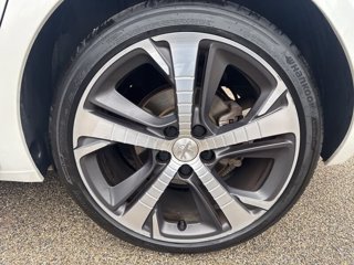 PEUGEOT 308 PureTech Turbo 130 S&S EAT8 GT Line