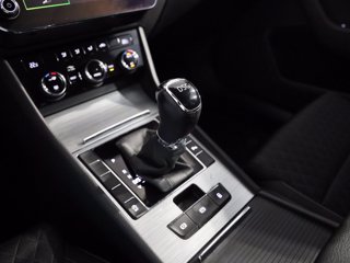 SKODA Superb wagon 2.0 tdi evo executive 150cv dsg