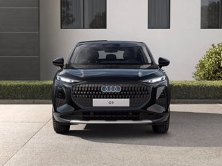AUDI Q3 SPB e-hybrid 200 kW S tronic Business