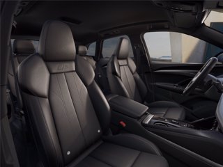 AUDI Q5 TDi 150 kW mHEV+ S tronic quattro S line edition