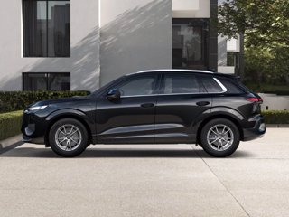 AUDI Q3 e-hybrid 200 kW S tronic Business