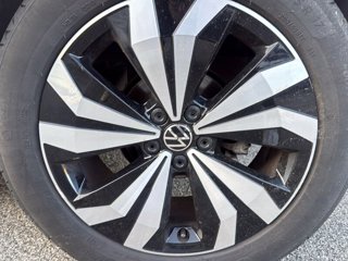 VOLKSWAGEN T-Cross 1.0 TSI 110 CV Sport