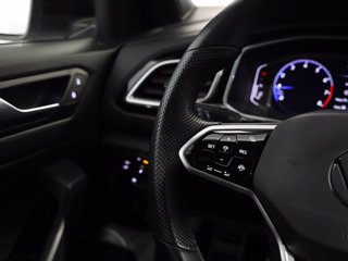 VOLKSWAGEN T-roc 1.5 tsi r-line