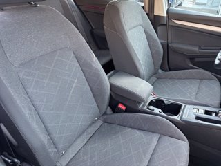 VOLKSWAGEN Golf 1.5 TGI DSG Life