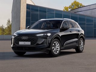 AUDI Q5 TDi 150 kW mHEV+ S tronic quattro Business