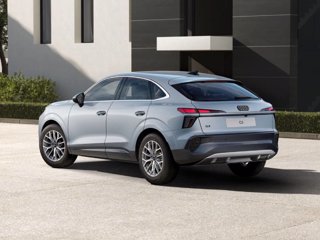 AUDI Q3 SPB TDI 110 kW S tronic Business Advanced