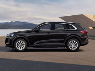 AUDI Q5 TDi 150 kW mHEV+ S tronic quattro Business