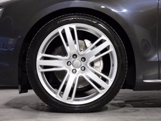 AUDI A8 3.0 v6 tdi quattro tiptronic