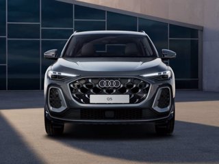 AUDI Q5 TFSI 150 kW mHEV+ S tronic quattro S line edition