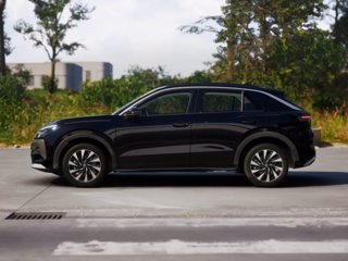 VOLKSWAGEN T-Roc 1.5 eTSI ACT DSG Life