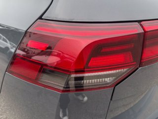 VOLKSWAGEN Golf Variant 1.5 TGI DSG Style