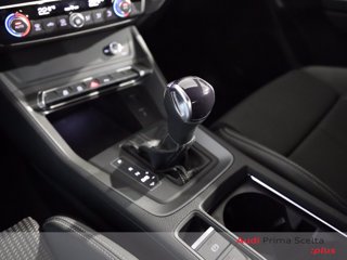 AUDI Q3 35 2.0 tdi s line edition s-tronic