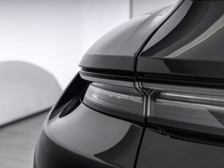 PORSCHE Taycan cross turismo 4
