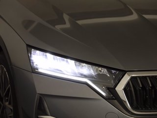SKODA Octavia wagon 2.0 tdi executive 150cv dsg