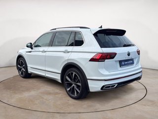 VOLKSWAGEN Tiguan 2.0 TDI 150 CV SCR DSG R-Line