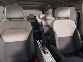 VOLKSWAGEN Multivan 2.0 TDI 150CV DSG Style Lungo