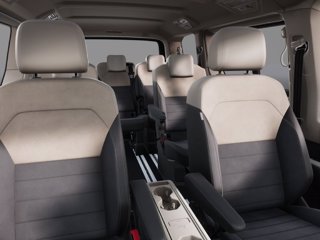 VOLKSWAGEN Multivan 2.0 TDI 150CV DSG Style Lungo