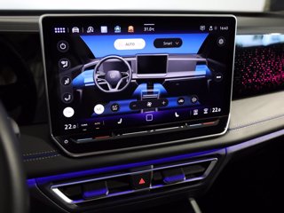 VOLKSWAGEN Tiguan 2.0 tdi r-line 150cv dsg