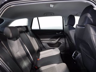 SKODA Octavia wagon 2.0 tdi executive 150cv dsg