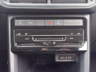 VOLKSWAGEN T-Cross 1.0 TSI 115 CV R-Line