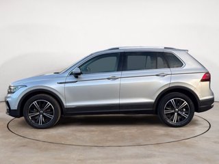 VOLKSWAGEN Tiguan 2.0 TDI 150 CV SCR DSG 4MOTION Elegance