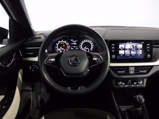 SKODA Kamiq 1.0 tsi black dots 110cv