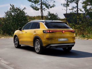 VOLKSWAGEN T-Roc 1.5 eTSI ACT DSG Style