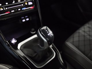 VOLKSWAGEN T-roc 1.5 tsi r-line dsg