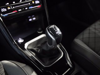 VOLKSWAGEN T-roc 1.5 tsi r-line dsg