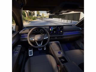 VOLKSWAGEN T-Roc 1.5 eTSI ACT 150 CV DSG R-Line