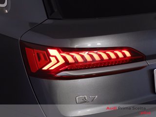 AUDI Q7 45 3.0 tdi mhev sport quattro tiptronic 7p.ti