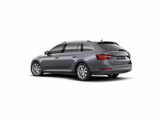 SKODA Superb 2.0 TDI DSG Wagon Style