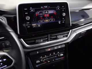 VOLKSWAGEN T-roc 1.5 tsi r-line