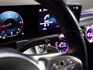 MERCEDES Glb 180 d premium auto