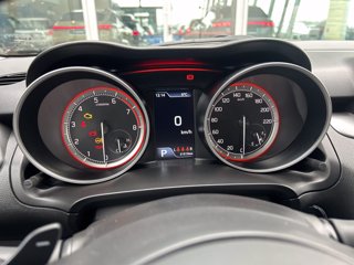 SUZUKI Swift 1.2h top 2wd cvt