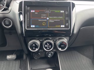 SUZUKI Swift 1.2h top 2wd cvt