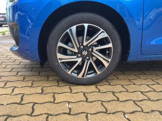 SUZUKI Swift 1.2h top 2wd cvt