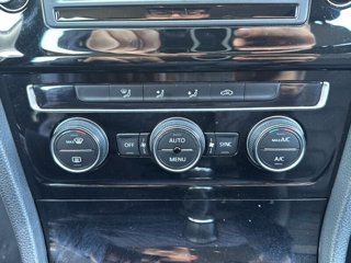 VOLKSWAGEN Golf 1.6 TDI Highline BlueMotion Technology