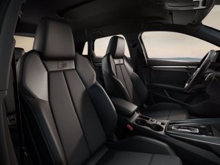 AUDI A3 allstreet TDI 110 kW S tronic Identity Contrast