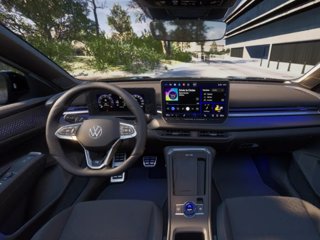 VOLKSWAGEN T-Roc 1.5 eTSI ACT 150 CV DSG R-Line