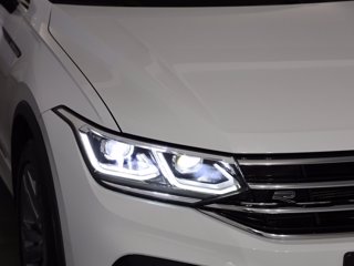 VOLKSWAGEN Tiguan 2.0 tdi r-line 150cv dsg