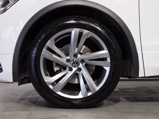 VOLKSWAGEN Tiguan 2.0 tdi r-line 150cv dsg