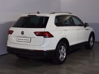 VOLKSWAGEN Tiguan 2.0 tdi life 150cv dsg