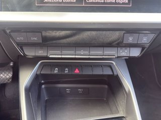 AUDI A3 Sportback 30 TDI S tronic Business