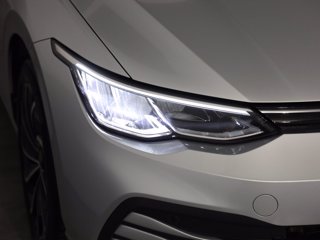 VOLKSWAGEN Golf 1.0 etsi evo life 110cv dsg