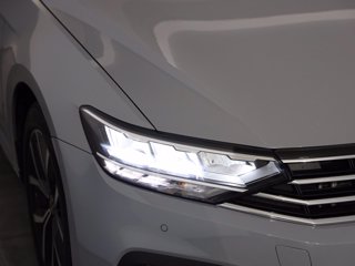 VOLKSWAGEN Passat variant 2.0 tdi executive 150cv dsg