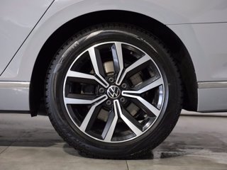 VOLKSWAGEN Passat variant 2.0 tdi executive 150cv dsg