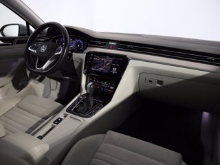 VOLKSWAGEN Passat variant 2.0 tdi executive 150cv dsg